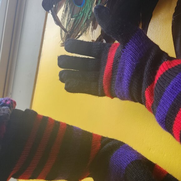 Vintage✨Rare 🛍️ Classic 🎁 Adrienne Vittadini 🎁 long, wool + acrylic gloves - Picture 5 of 7